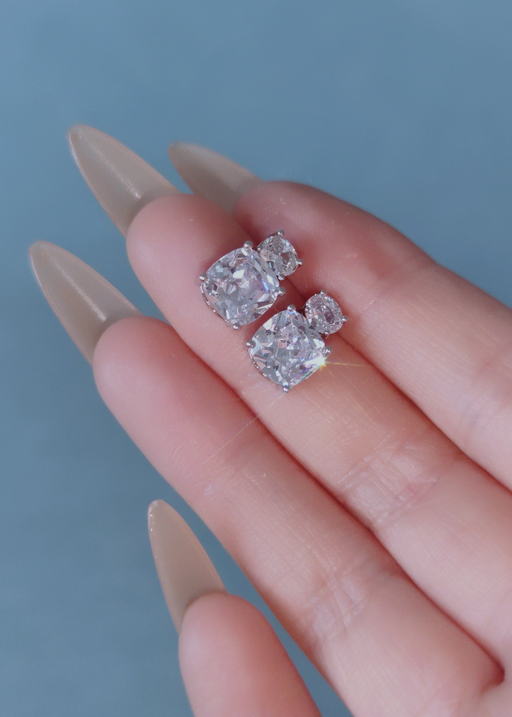 Duo Spark Studs